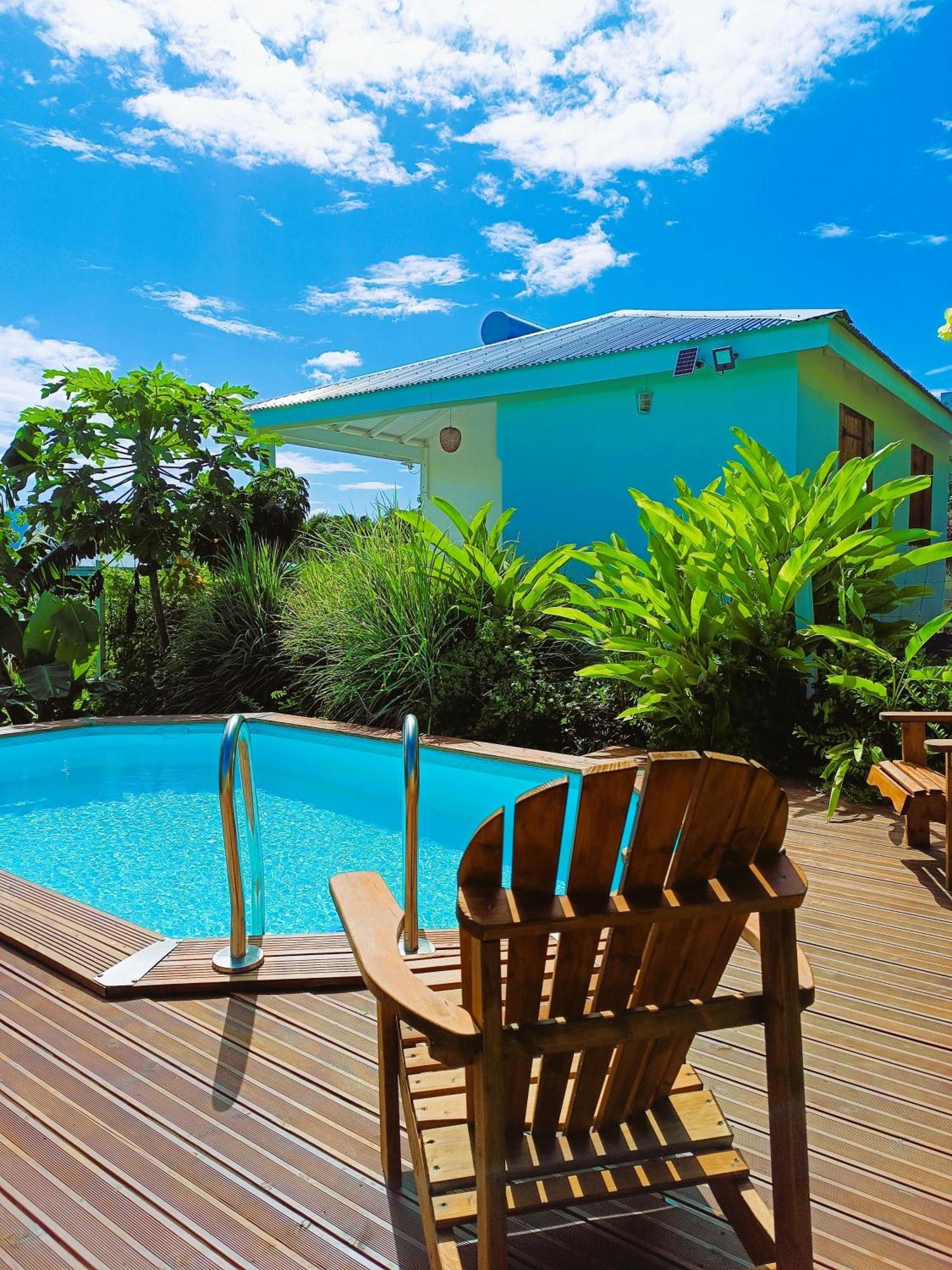 Kaz A Klemence Gite Creole Avec Piscine Et Table Dhotes A Anse Bertrand Exterior foto